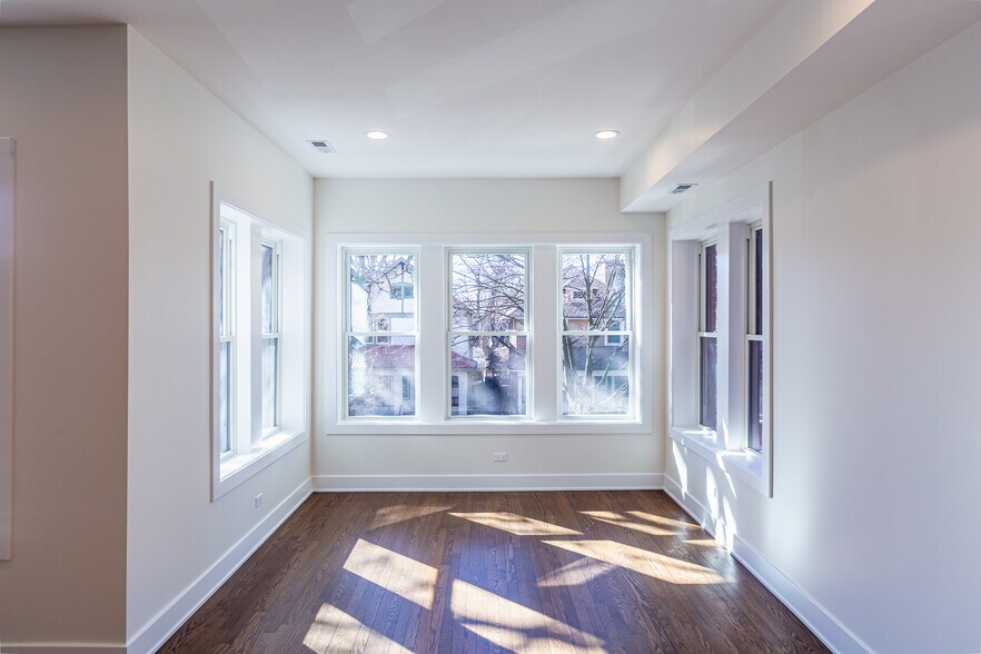 Building Photo - 6527 N Newgard Ave