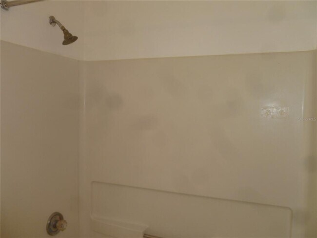 Building Photo - 3800 SW 20th Ave