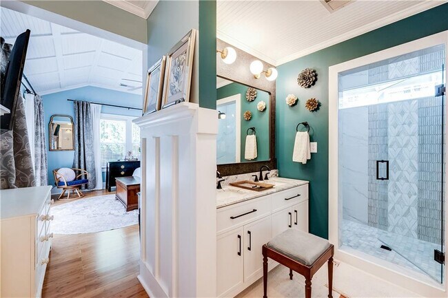 Building Photo - 45 Mortimer St SE