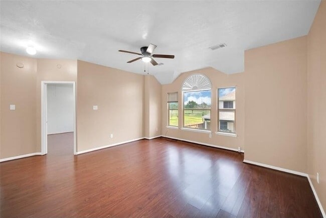 Building Photo - 8207 Aliso Canyon Ln