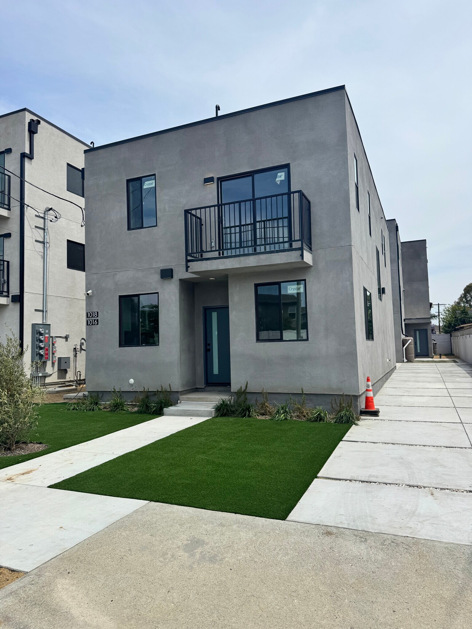 Building Photo - 1016 N Pioneer Ave