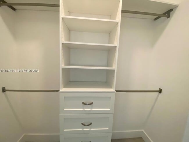 Building Photo - 2561 NE 193rd St