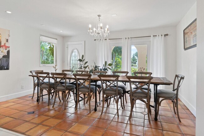 Building Photo - 3399 70th Ln N