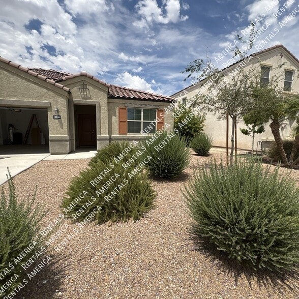 Building Photo - 30044 W Avalon Dr