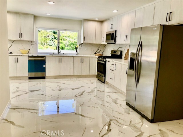 Building Photo - 11774 Doral Ave