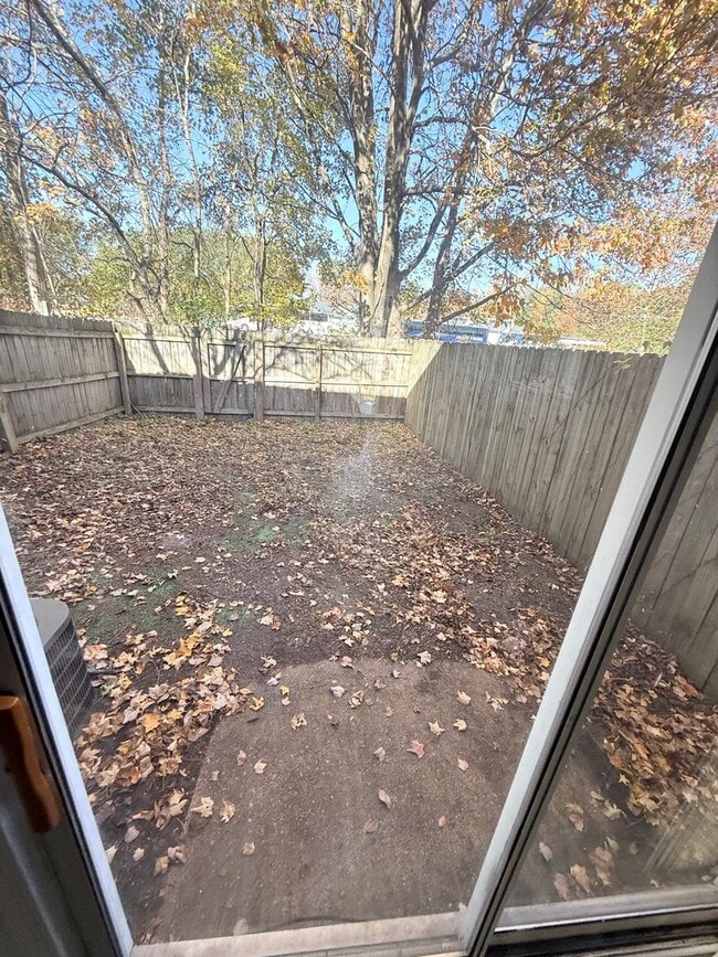 Building Photo - *** RENT READY!! Newly remodeled townhome! ALL Laminate.