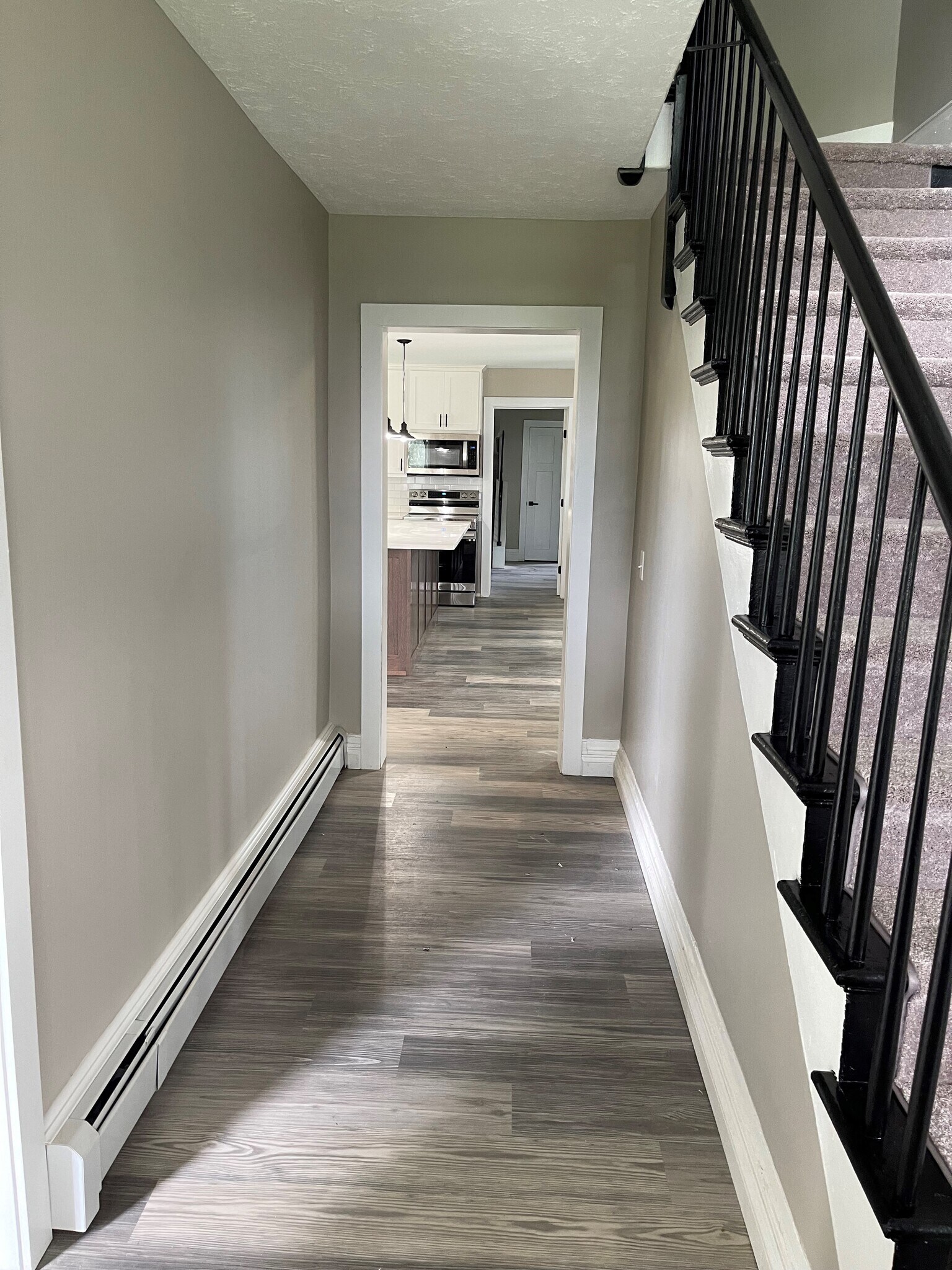 Building Photo - 24 Brooks Rd