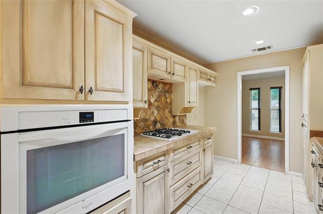 Building Photo - 1425 Wreyhill Dr