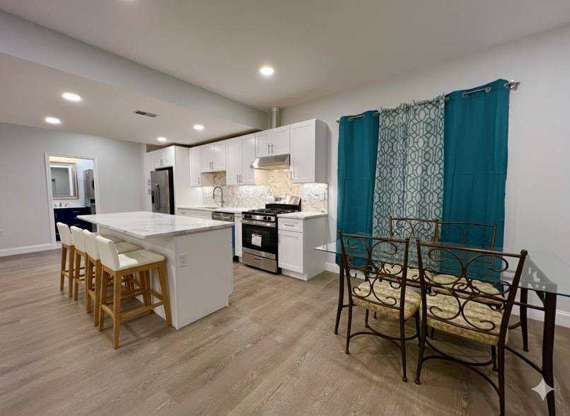 Building Photo - 8145 Mount Vernon Hwy