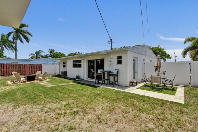 Building Photo - 9446 Birmingham Dr