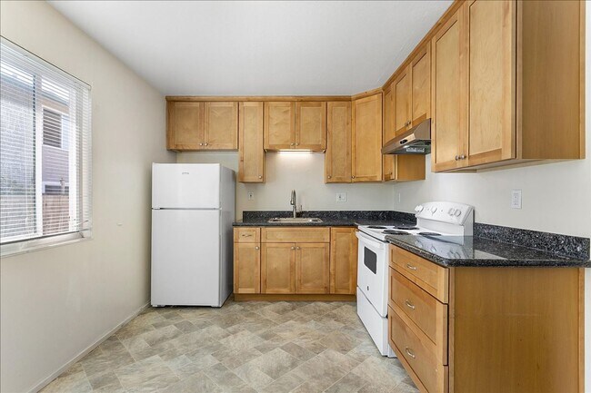 Building Photo - 267 Flint Ct