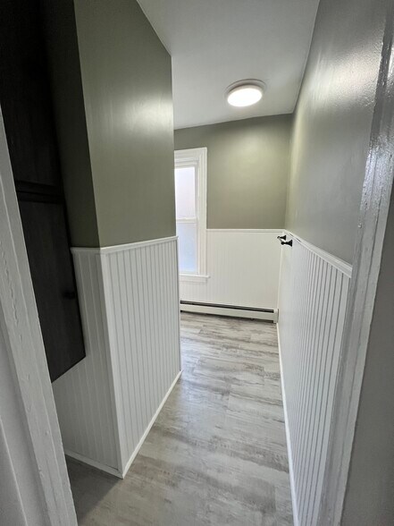 Building Photo - 425 Ellicott St