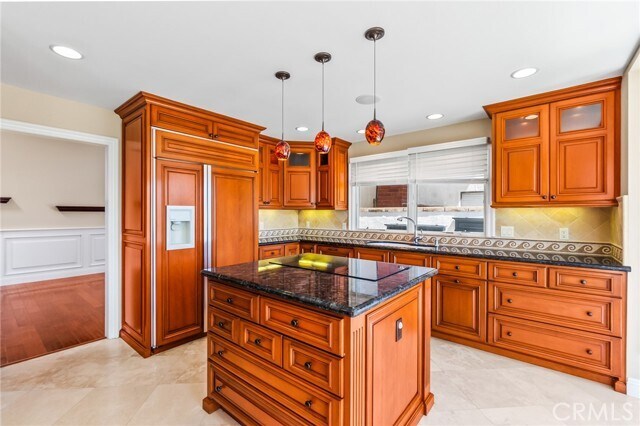 Building Photo - 2 Cedar Ridge
