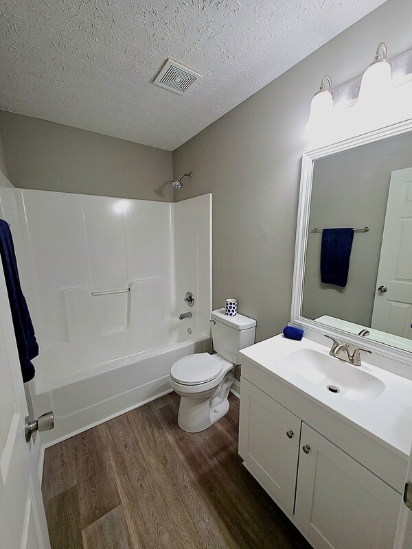 Building Photo - 259 Westchester Cir