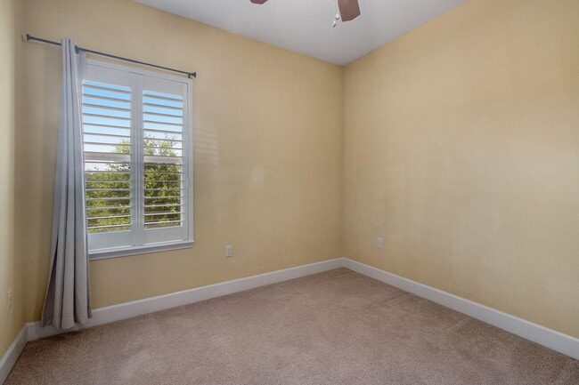 Building Photo - 408 Arbor Lake Dr