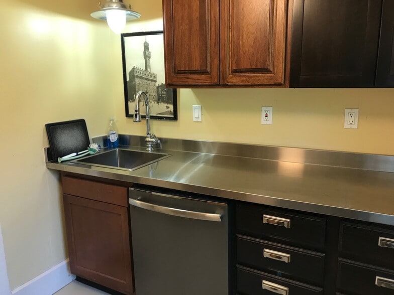 First Floor - 311 S 3rd St