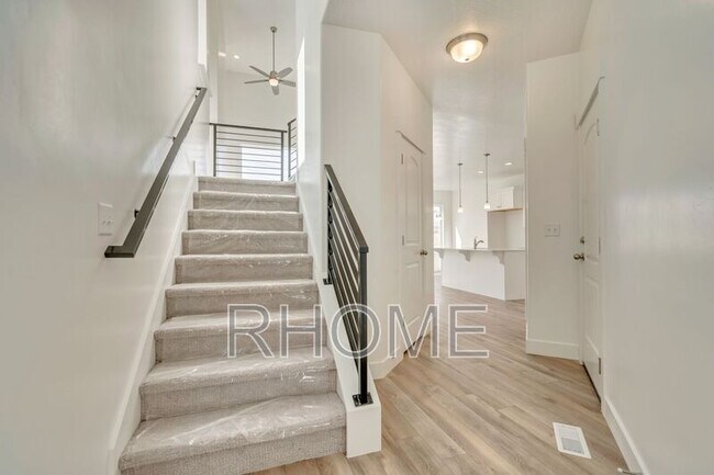 Building Photo - 16106 S Bodmin Way