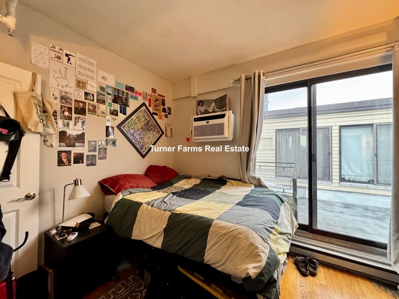 Building Photo - 12 Stoneholm St