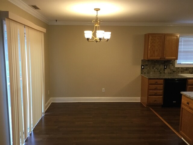 Building Photo - 3712 Cashew Dr