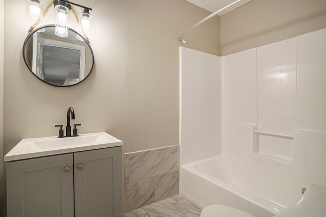 Building Photo - 9285 Cedar Ridge Dr NW