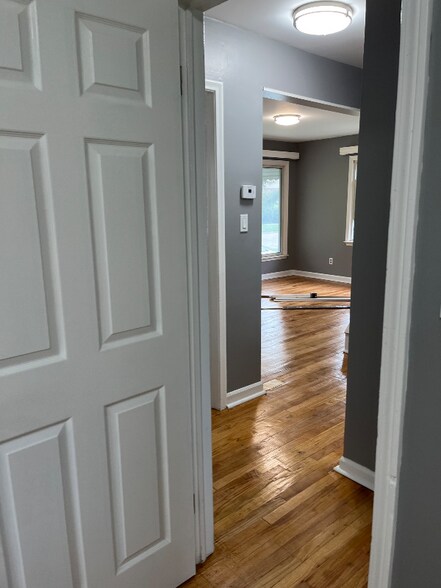 Building Photo - 18860 Poinciana