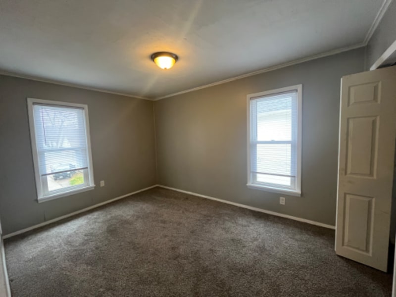 Building Photo - 1625 37th St