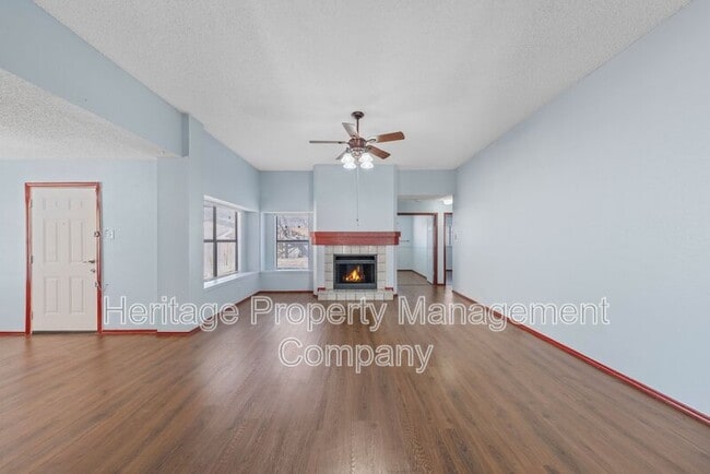 Building Photo - 7919 Wayside Trail