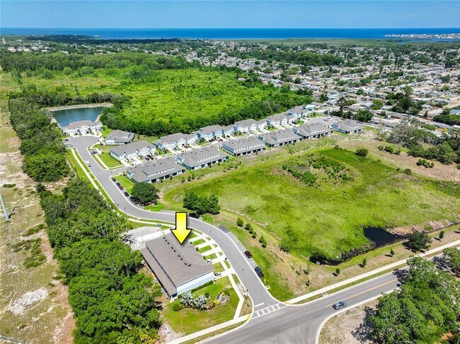 Building Photo - 4298 Harbour Palm Dr