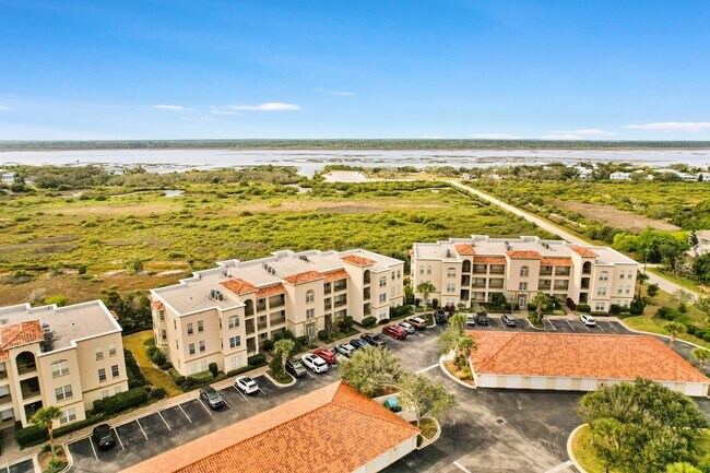 Building Photo - 160 Pantano Cay Blvd
