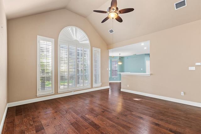 Building Photo - 3316 Shady Valley Rd