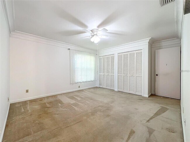 Building Photo - 117 Red Rose Cir