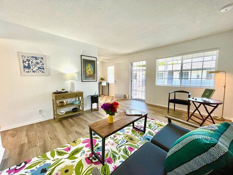 Building Photo - 315 Junipero Ave