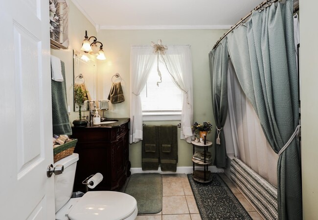 Building Photo - 90 Merrimack St