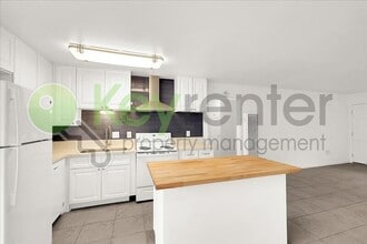 Building Photo - 6705 Greenback Ln