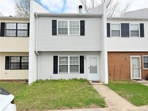 Building Photo - 9 Sidewinder Ct