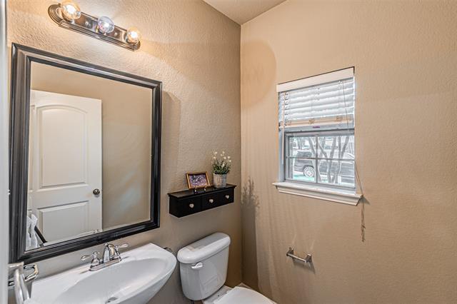 Building Photo - 2268 Fletcher Trl