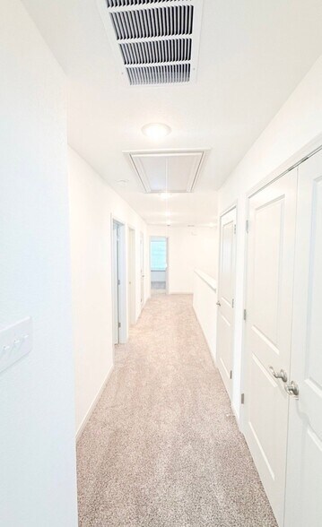 Building Photo - 10219 Tulipwood Run