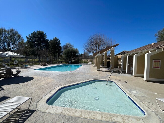 Building Photo - COMING SOON! Single Story 3 Bedroom Home F...