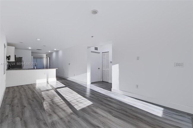 Building Photo - 7777 NW 8th Ct