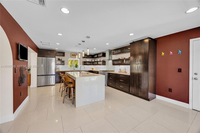 Building Photo - 11625 SW 70th Ave