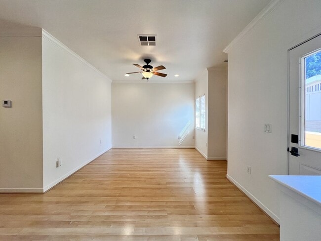 Building Photo - Napa Condo with Double Garage & Private Patios