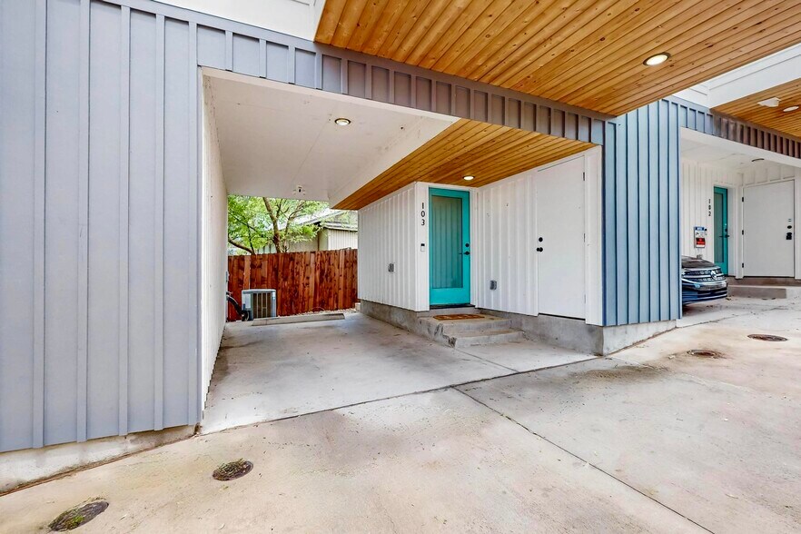 Building Photo - 913 Duncan Ln