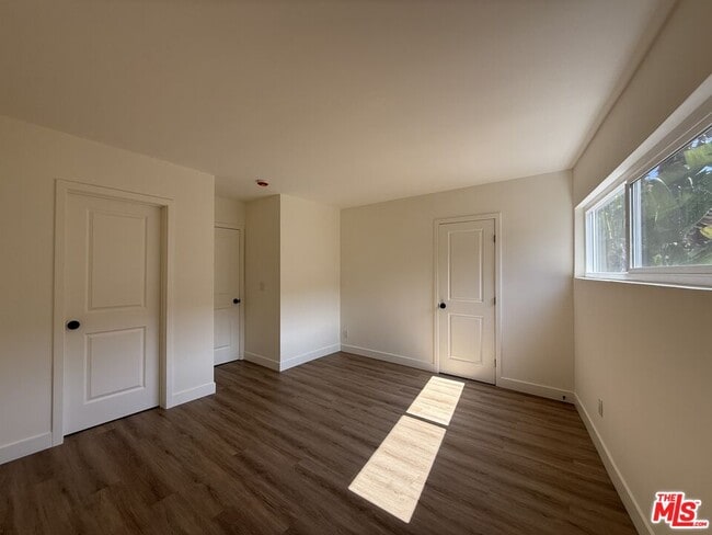 Building Photo - 1743 9th St