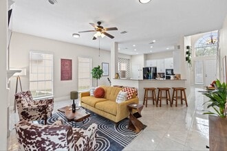 Building Photo - 2717 Orchid Dr