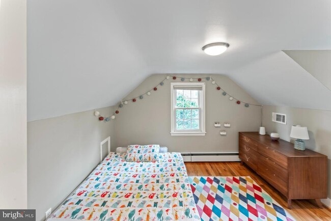 Building Photo - 7312 Poplar Ct