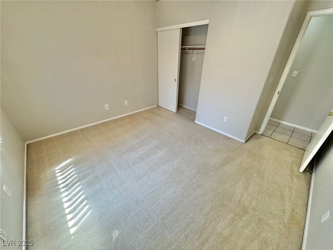 Building Photo - 5323 Estornino Ave