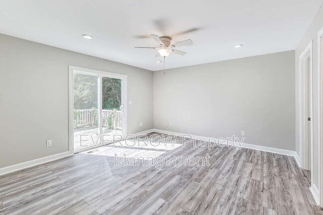 Building Photo - 3713 W 98th St