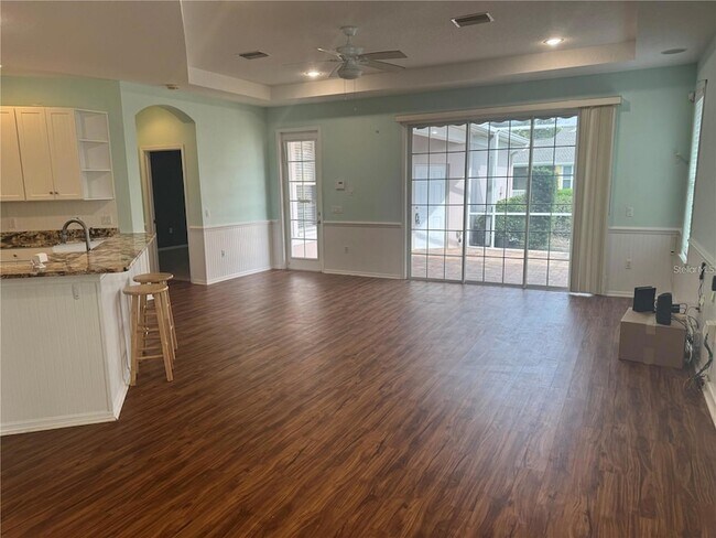 Building Photo - 5714 Tides Pl