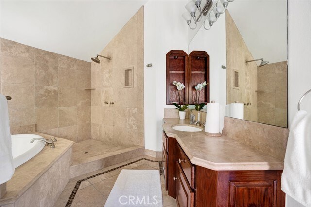 Building Photo - 266 Canyon Acres Dr