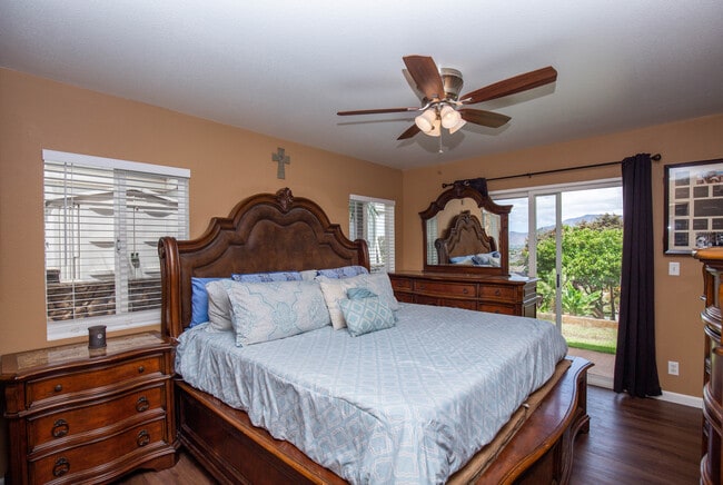 Building Photo - Ocean, Mountains & Sunset Views - 27 PV Panels